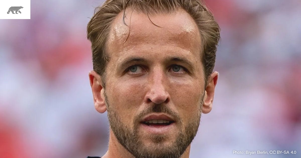 Kane wins Ballon d'Or; Putellas takes women's prize in London · Pollar