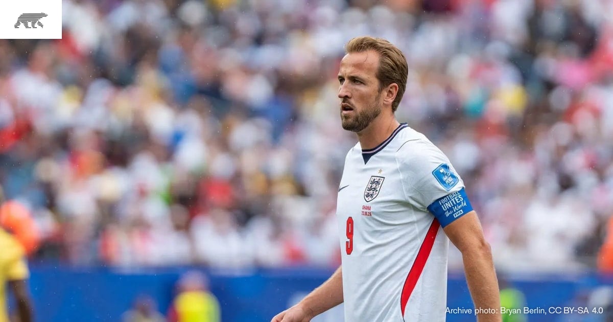 Harry Kane wins 2026 Ballon d'Or in London · Pollar
