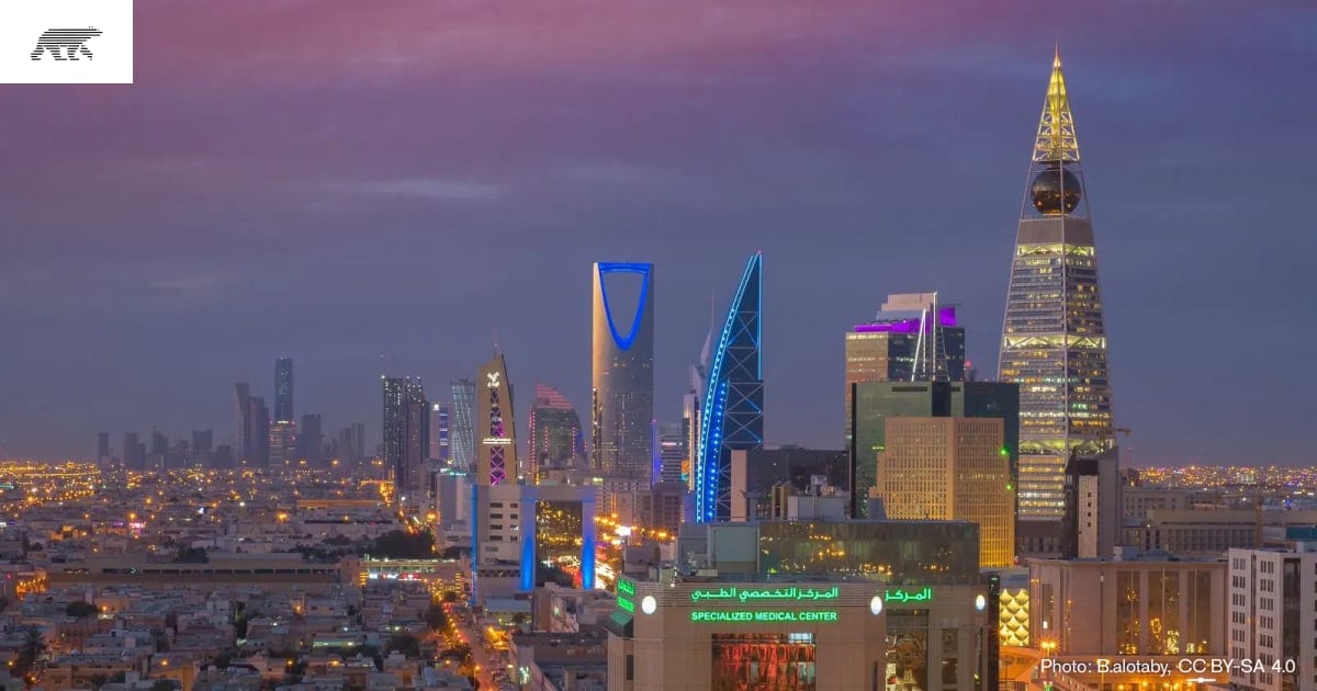 Houthi strikes on Saudi airports kill 19, EU delays summit · Pollar