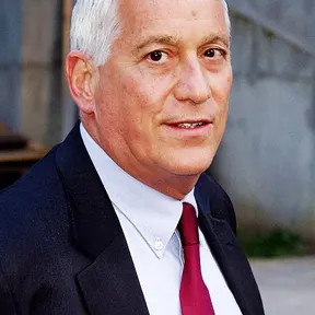 Walter Isaacson