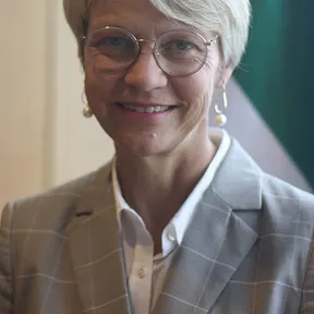 Dorothee Feller