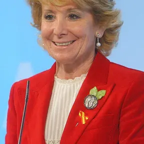 Esperanza Aguirre, Countess of Bornos
