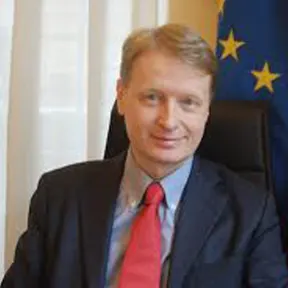 Lucio Malan