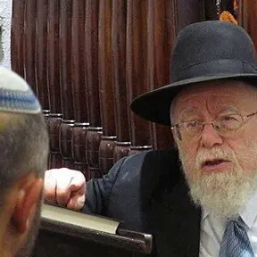Dov Lior