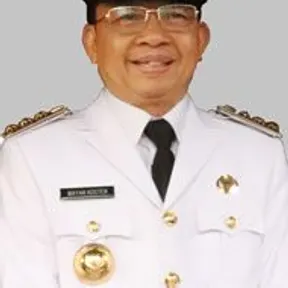 I Wayan Koster