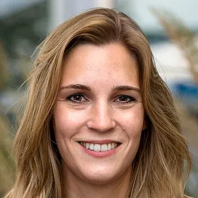 Corina Gredig