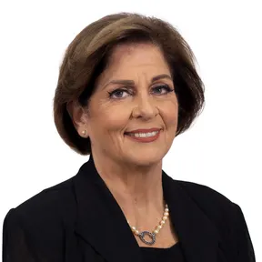 Pilar Cisneros