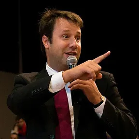 Loïg Chesnais-Girard