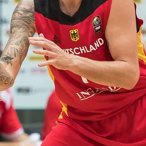 Daniel Theis