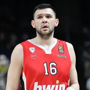 Kostas Papanikolaou