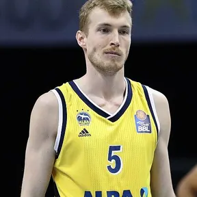 Niels Giffey