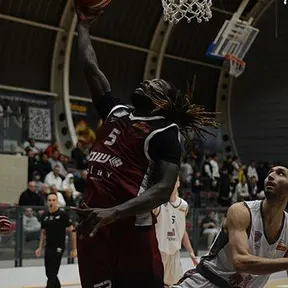 DeAndre Pinckney