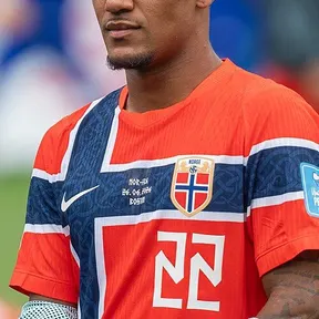 Oscar Bobb