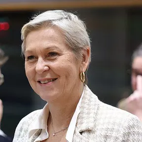 Anne Le Hénanff