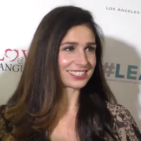 Shoshannah Stern