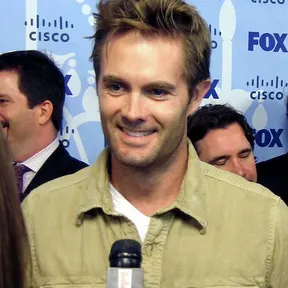 Garret Dillahunt