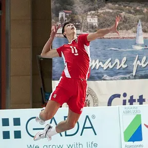 Aleksandar Nikolov