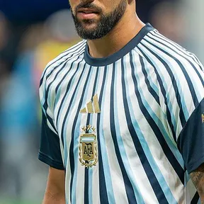 Nicolás González