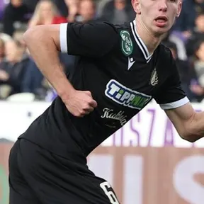 Rajmund Tóth