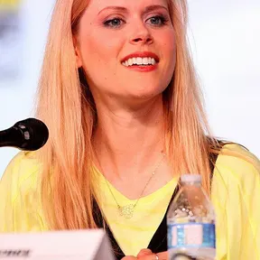 Janet Varney