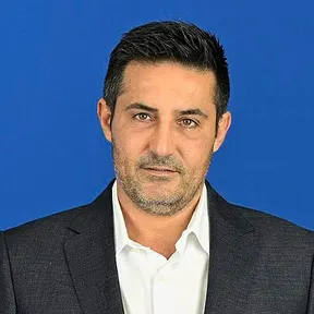 Iulian Claudiu Manda