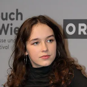 Lena Schilling