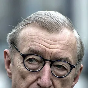 Julian Barnes