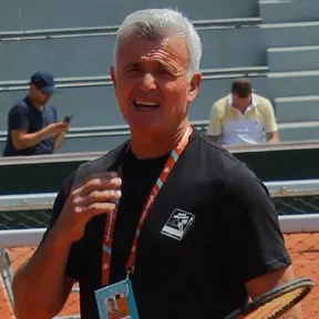Apostolos Tsitsipas