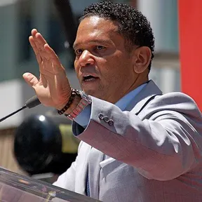 Benny Medina