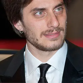 Luca Marinelli
