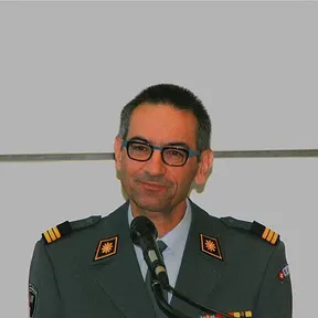 Stefan Holenstein