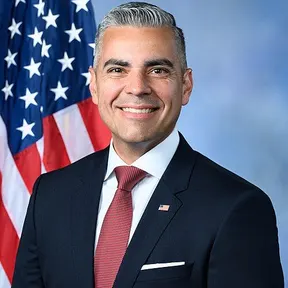 Juan Ciscomani