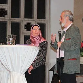 Carla Amina Baghajati