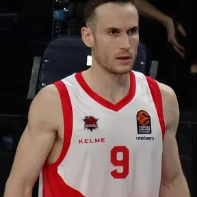 Marcelinho Huertas