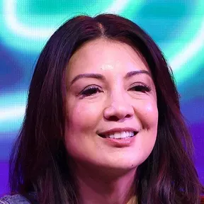 Ming-Na Wen