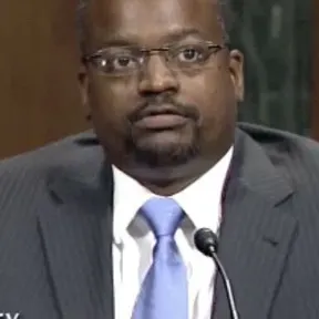Robert L. Wilkins