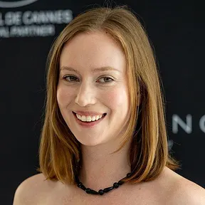 Hannah Einbinder