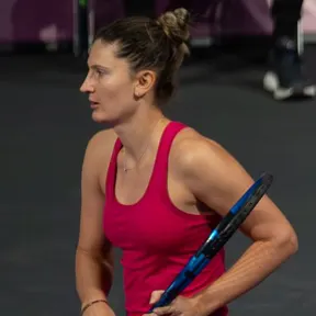 Irina-Camelia Begu