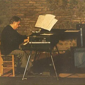 Manos Hatzidakis