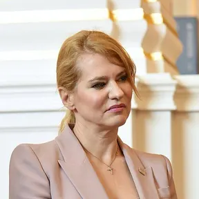 Theodora Tzakri
