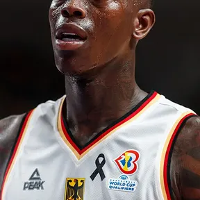 Dennis Schröder