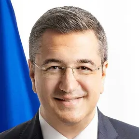 Apostolos Tzitzikostas