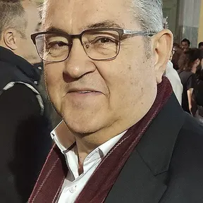 Dimitris Koutsoumpas