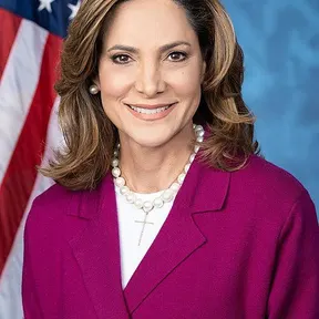 María Elvira Salazar