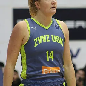 Emese Hof