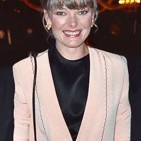 Jane Curtin