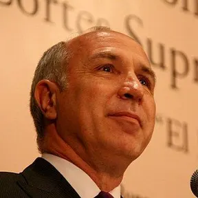 Ricardo Lorenzetti