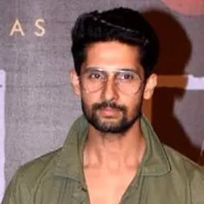 Ravi Dubey