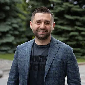 Davyd Arakhamia