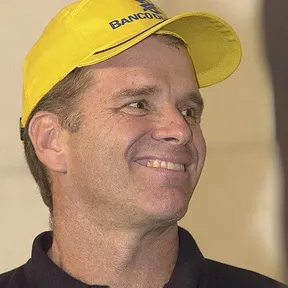 Bernardo Rezende